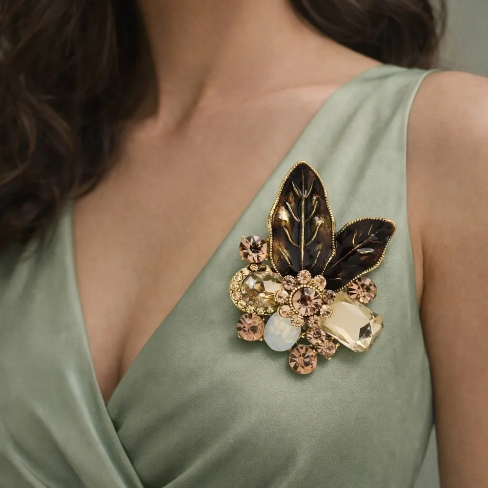 Golden Leaf Crystal Brooch – Champagne Rhinestone Statement Pin